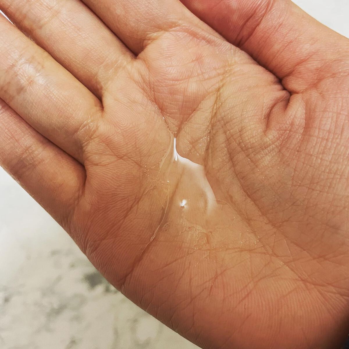 イドラクラリティ　薬用 トリートメント エッセンス ウォーター/DECORTÉ/化粧水を使ったクチコミ（3枚目）