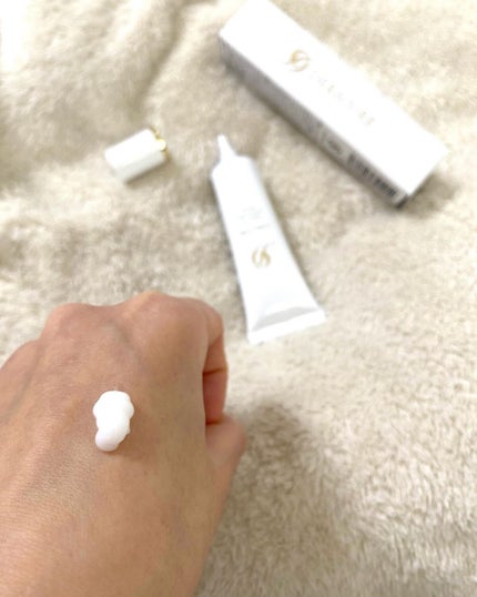 デリキュア トーンアップ ホワイトニング クリーム/Kirei/デリケートゾーンケアを使ったクチコミ(4枚目)