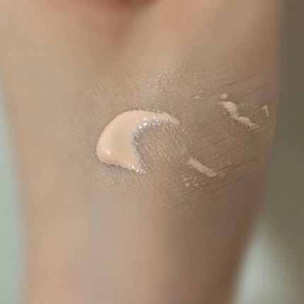 イルミネイティング フェイス ベース/BOBBI BROWN/化粧下地を使ったクチコミ(2枚目)