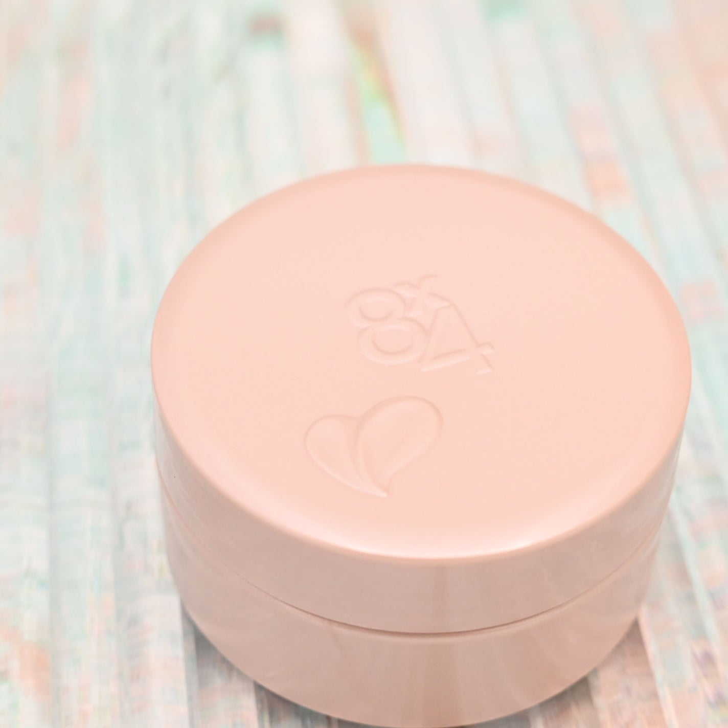 8x4 デオドラントパテ【医薬部外品】/8x4/デオドラント・制汗剤を使ったクチコミ(5枚目)