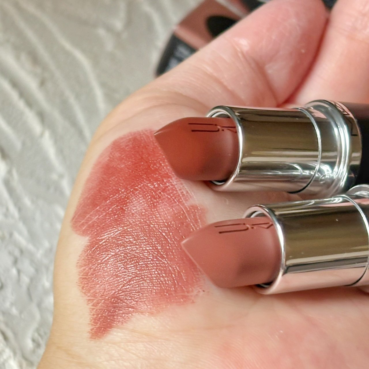 マキシマル スリーク サテン リップスティック/M・A・C/口紅を使ったクチコミ（2枚目）