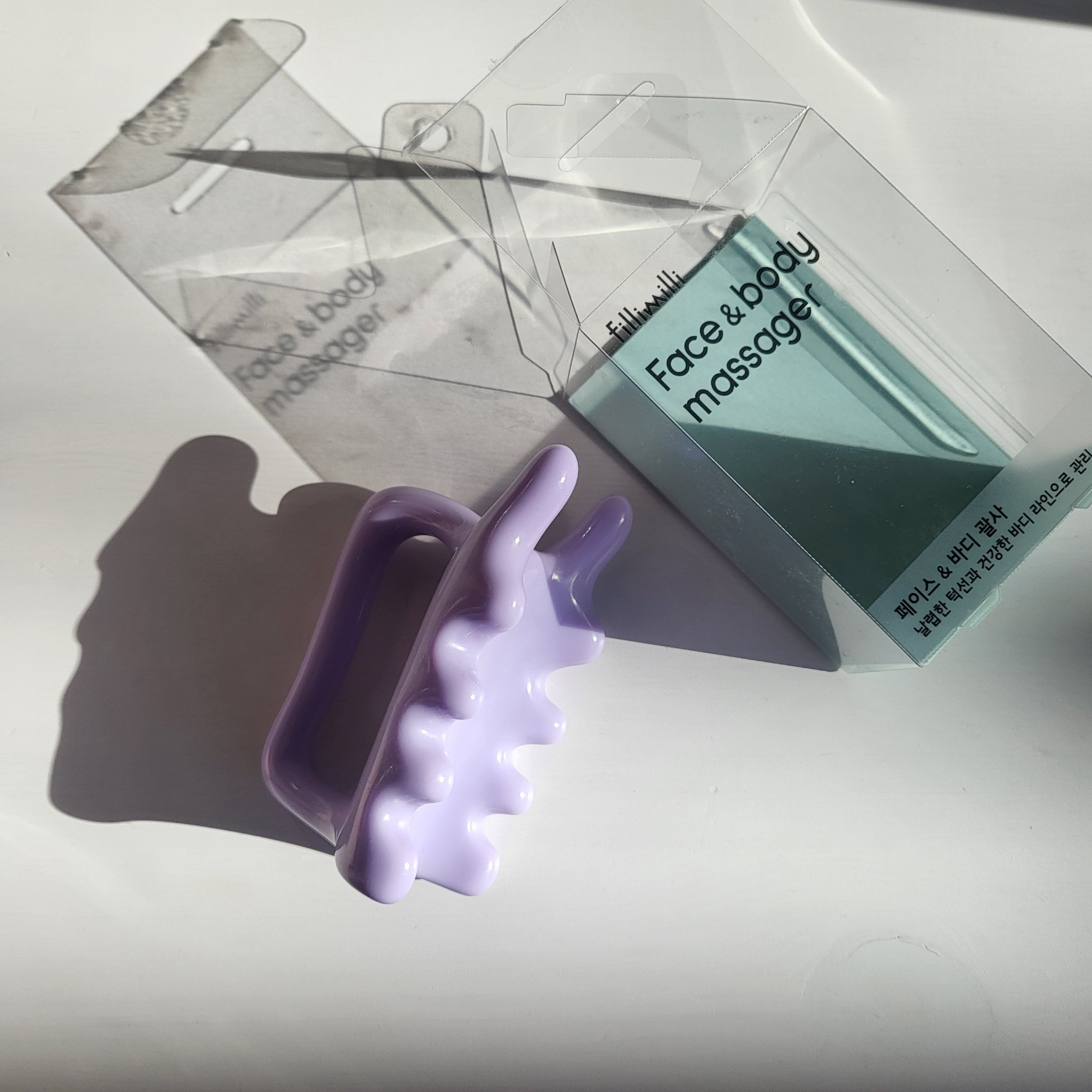 フェイス&ボディマッサージャー/fillimilli/美顔器・マッサージを使ったクチコミ（2枚目）