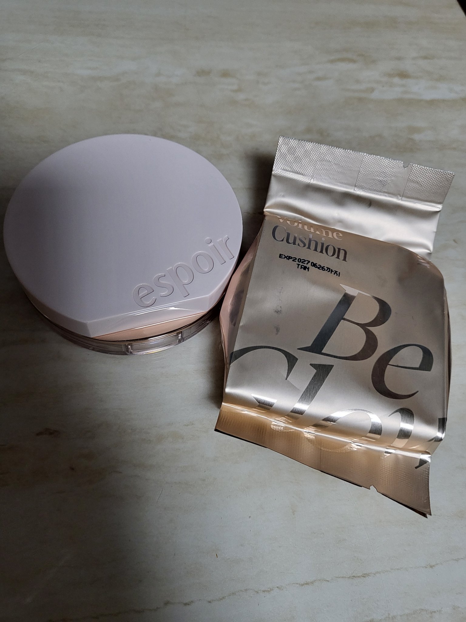 エスポア ビーグロー ボリュームクッション/espoir/クッションファンデーションを使ったクチコミ（3枚目）