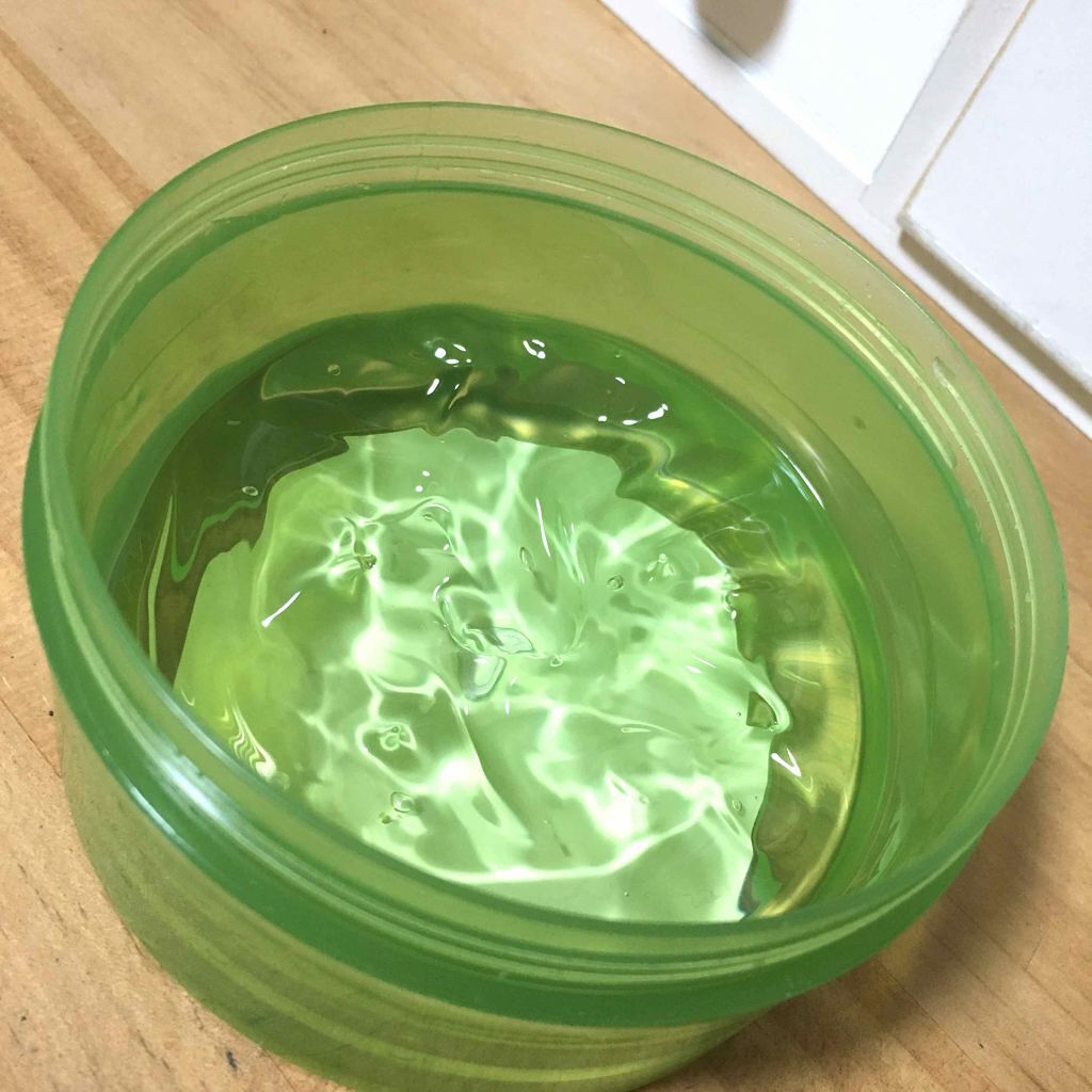 マイルド＆モイスチャーアロエジェル/ネイチャーリパブリック/ボディローションを使ったクチコミ（2枚目）