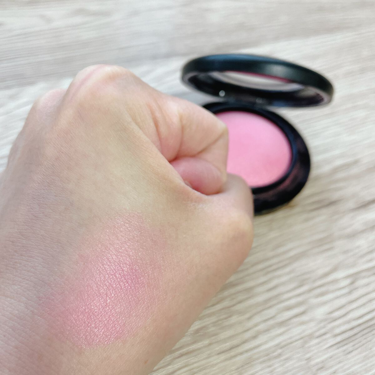 M·A·C ミネラライズ ブラッシュ/M・A・C/パウダーチークを使ったクチコミ（2枚目）