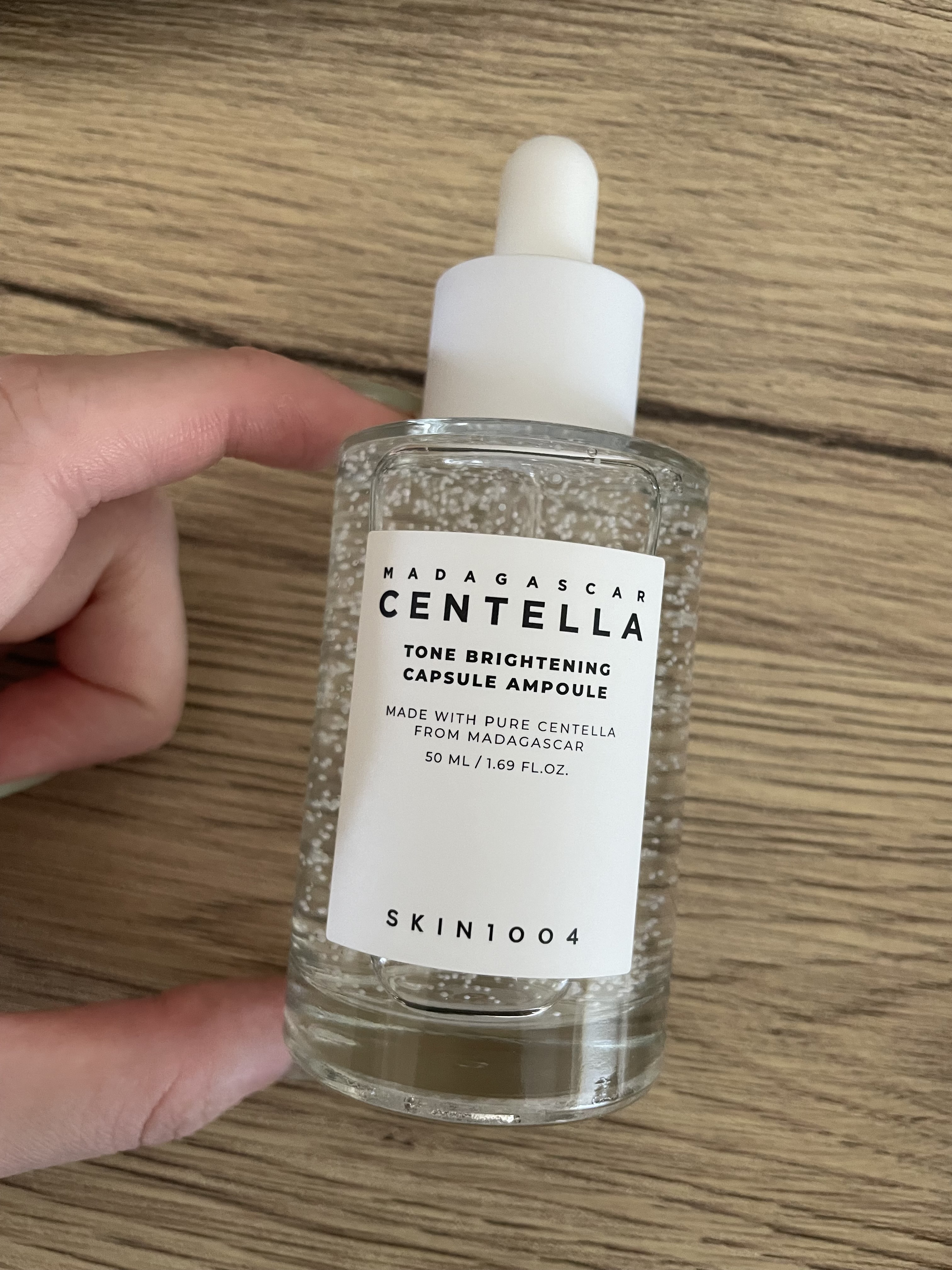 トーンブライトニング カプセルアンプル/SKIN1004/美容液を使ったクチコミ（1枚目）