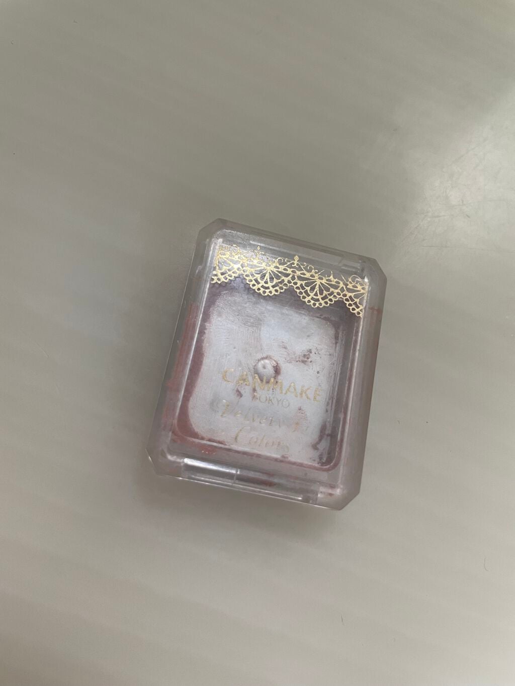 ベルベッティフィットカラーズ/キャンメイク/ジェル・クリームアイシャドウを使ったクチコミ(1枚目)