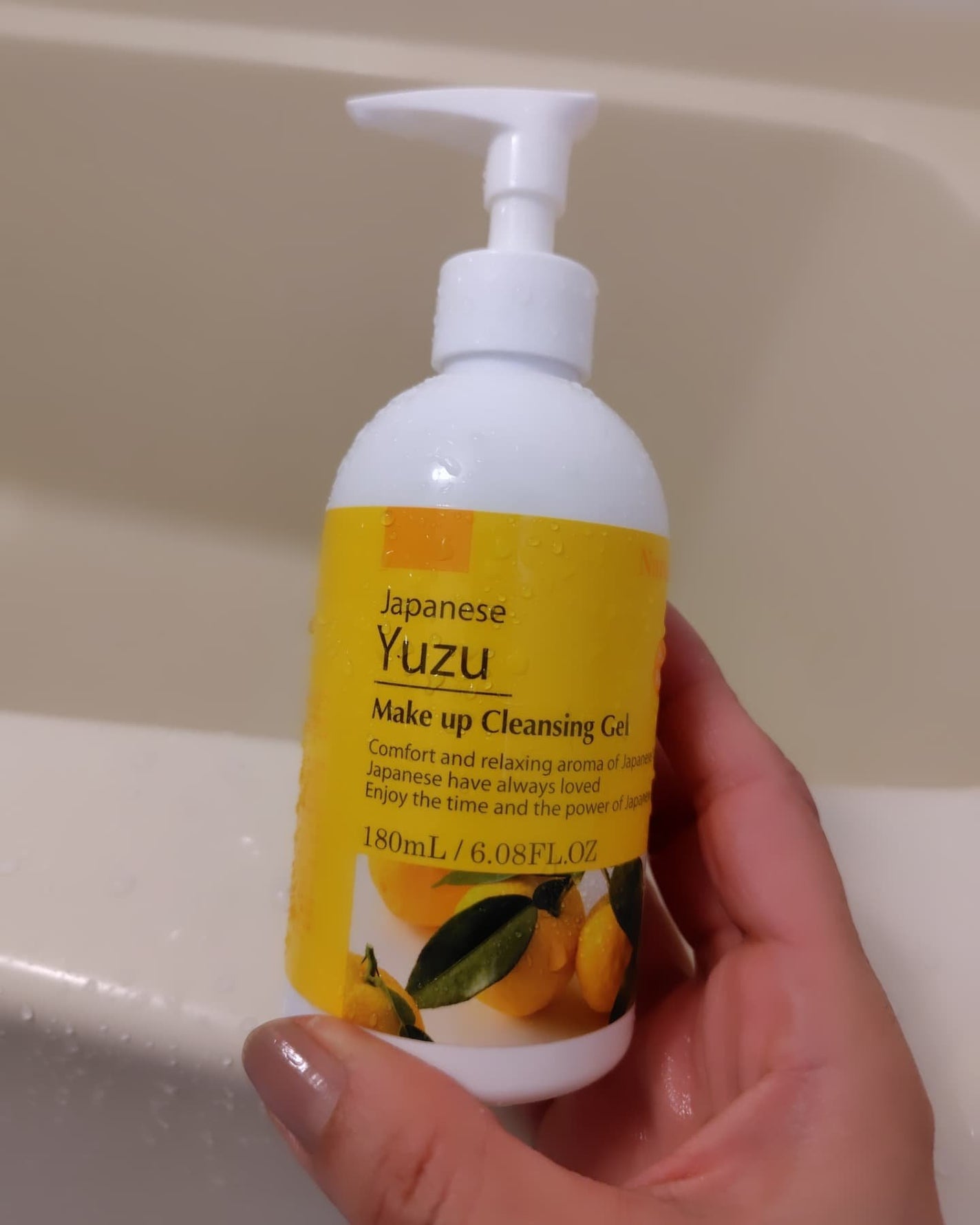 ひろちゃん on LIPS 「ナーセリー🟨🟨🟨🟨🟨🟨🟨🟨🟨🟨🟨エステサロンで生まれた新発売の..」(2枚目)