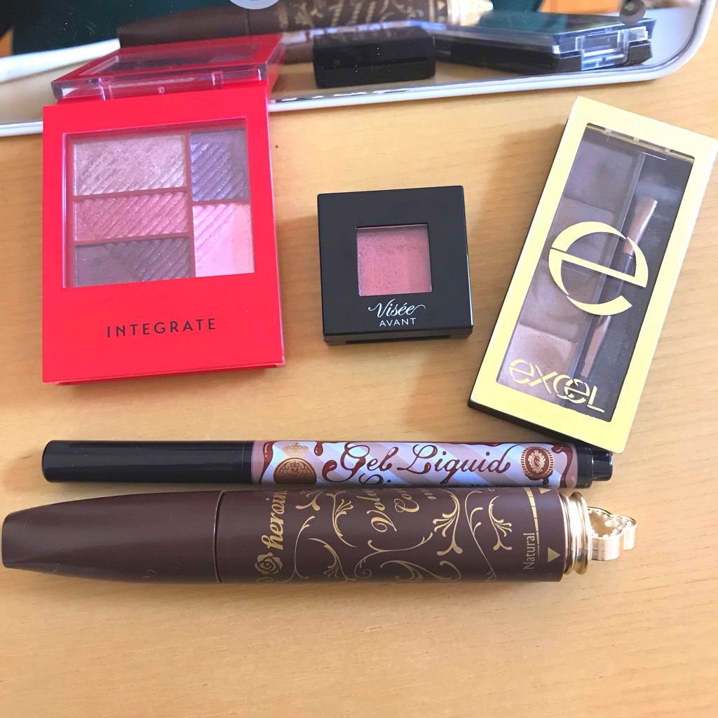 ヴィセ アヴァン シングルアイカラー/Visée/単色アイシャドウを使ったクチコミ（1枚目）