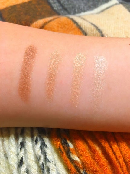 シルキースフレアイズ/キャンメイク/アイシャドウパレットを使ったクチコミ(3枚目)