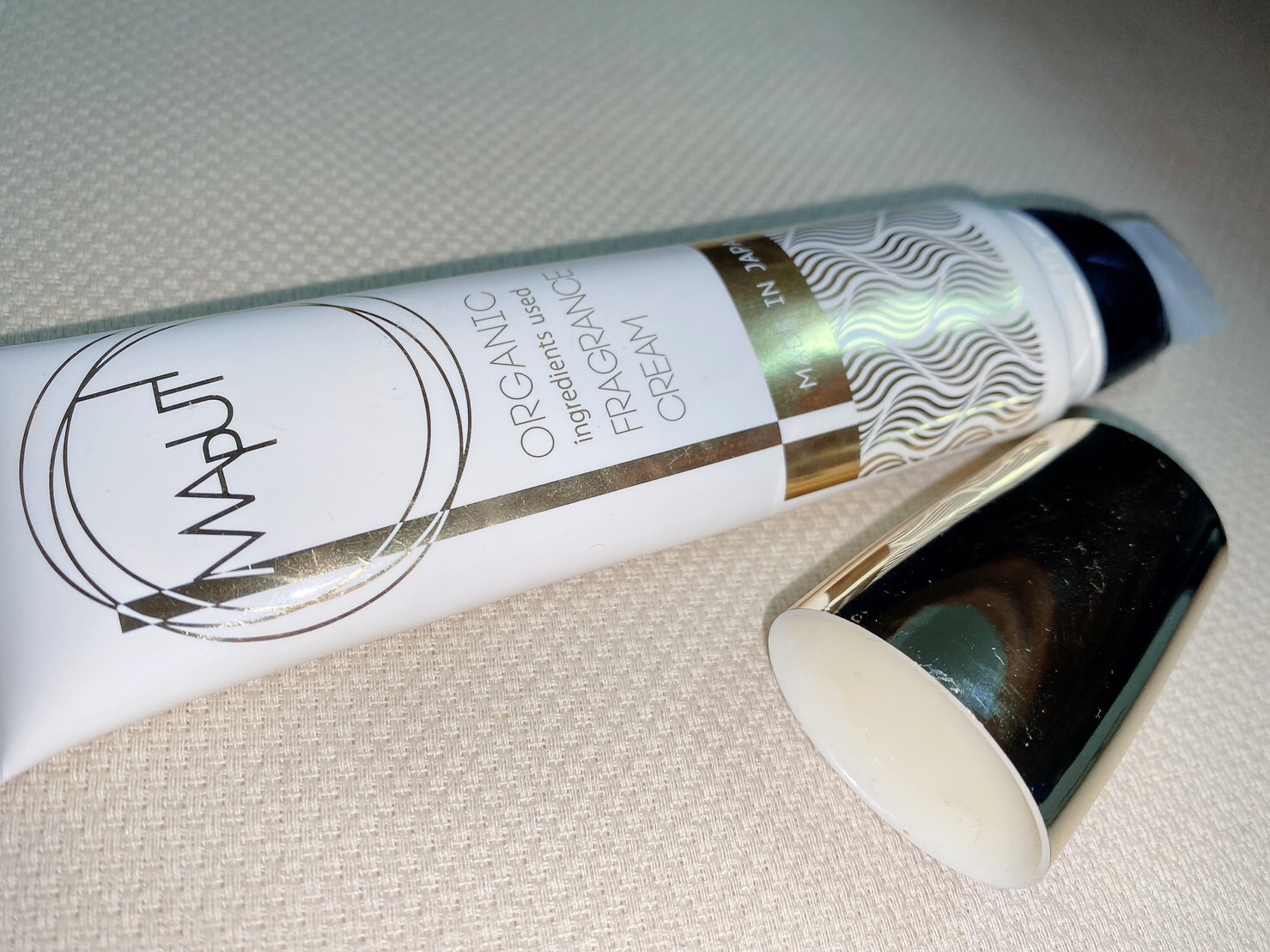 オーガニックフレグランスバストクリーム/MAPUTI/バスト・ヒップケアを使ったクチコミ（2枚目）