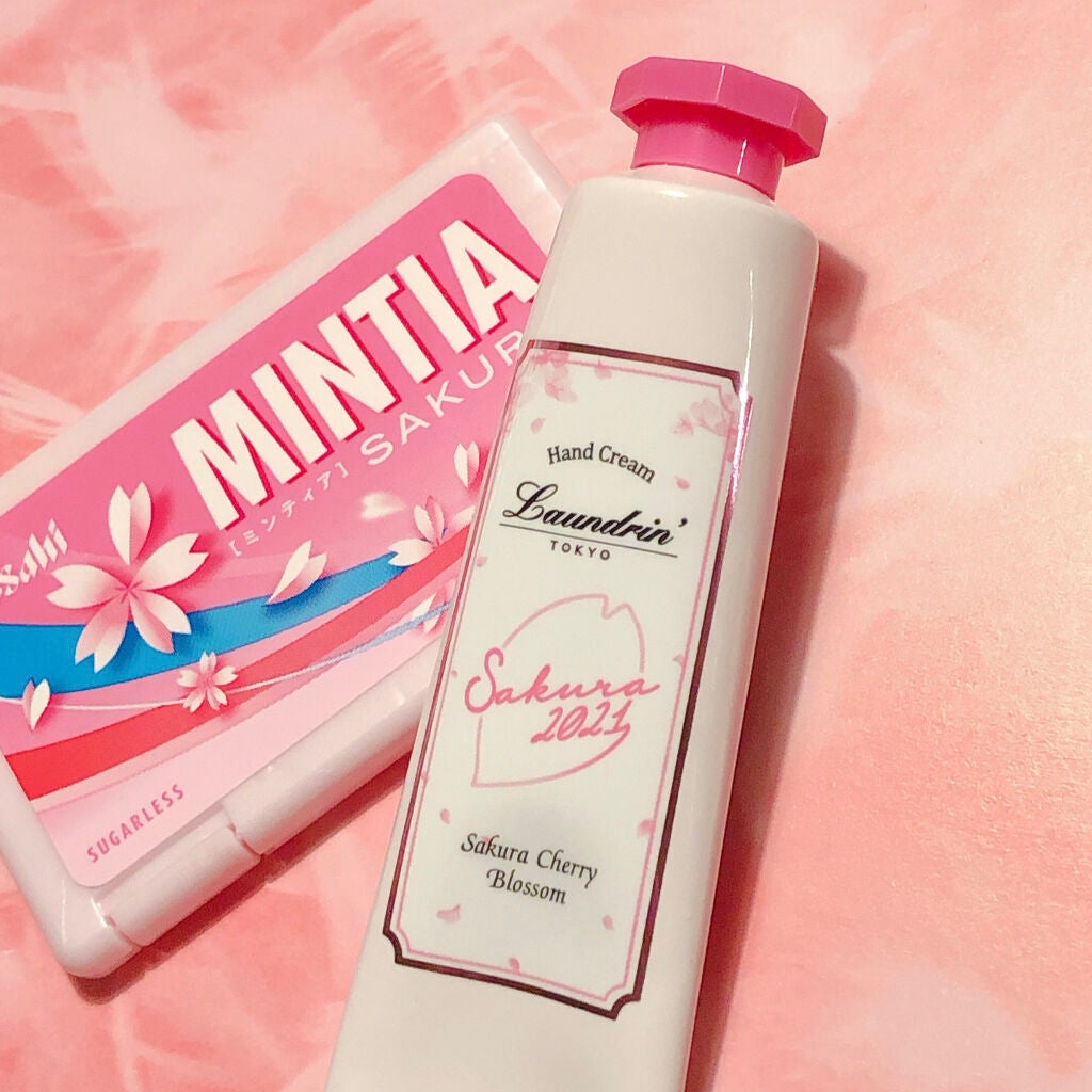パフュームハンドクリーム サクラチェリーブロッサム2022/ランドリン/ハンドクリームを使ったクチコミ(1枚目)