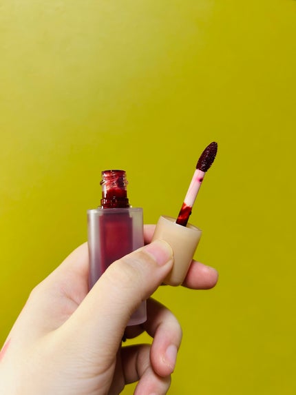 ジューシーラスティングティント/rom&nd/リップティントを使ったクチコミ(8枚目)