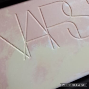 ライトリフレクティング プリズマティックパウダー/NARS/プレストパウダーを使ったクチコミ（2枚目）