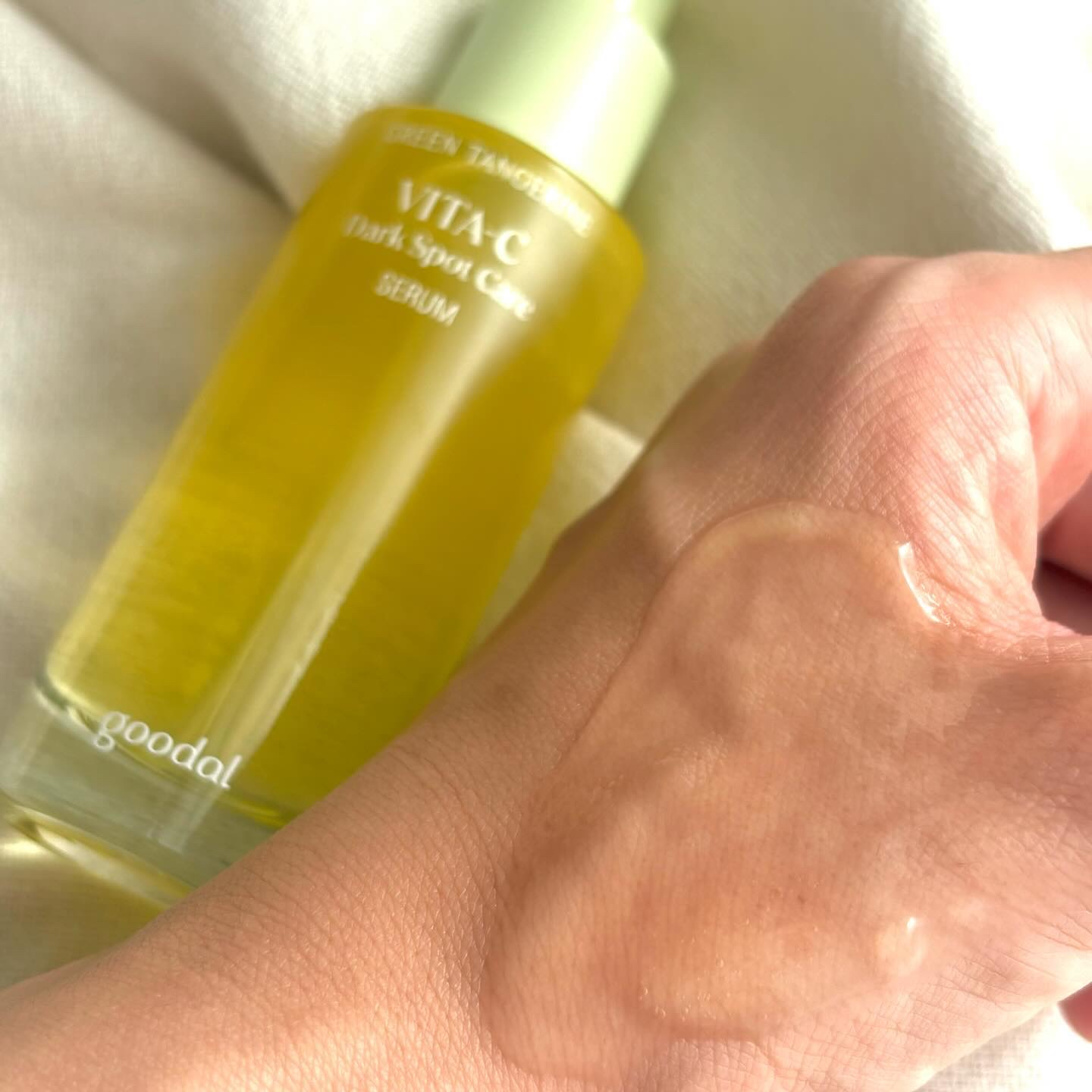 グリーンタンジェリン ビタC ダークスポットケアセラム/goodal/美容液を使ったクチコミ（3枚目）
