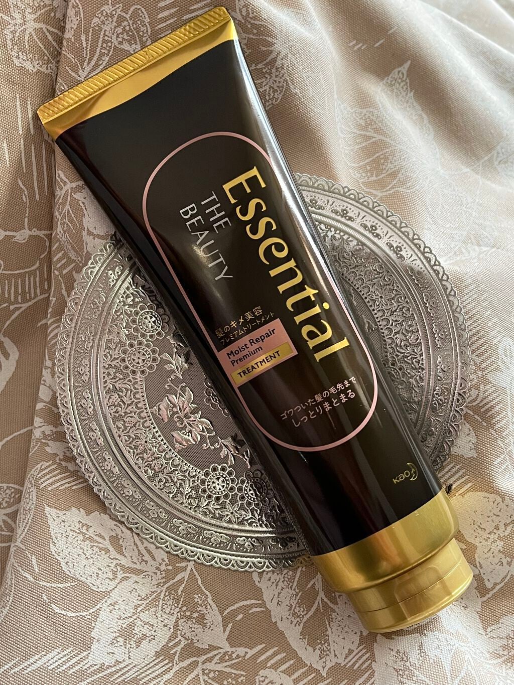 THE BEAUTY 髪のキメ美容プレミアムトリートメント<モイストリペアプレミアム>/エッセンシャル/洗い流すヘアトリートメントを使ったクチコミ(1枚目)