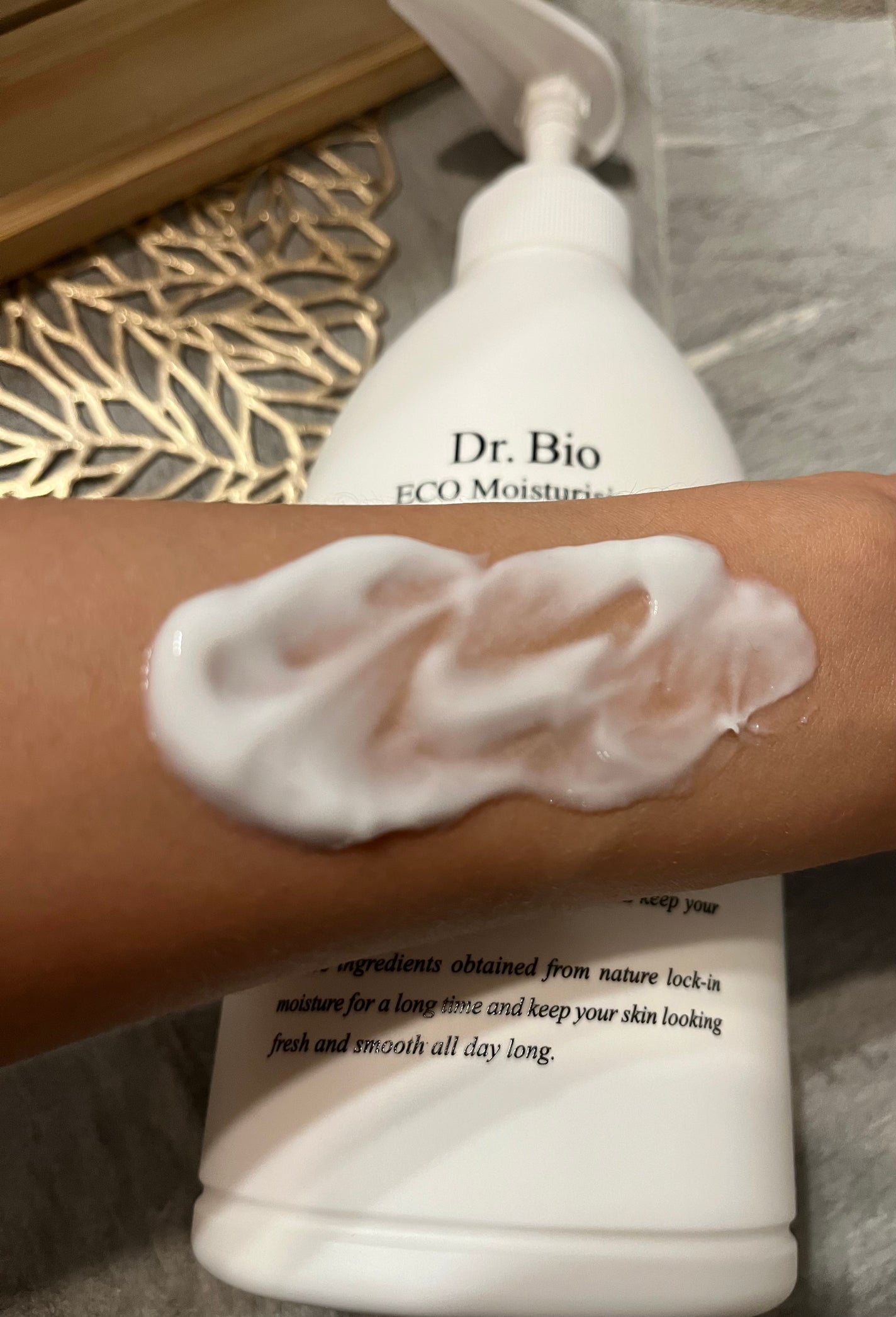 エコモイスチャライジングローション/Dr.Bio/乳液を使ったクチコミ(3枚目)