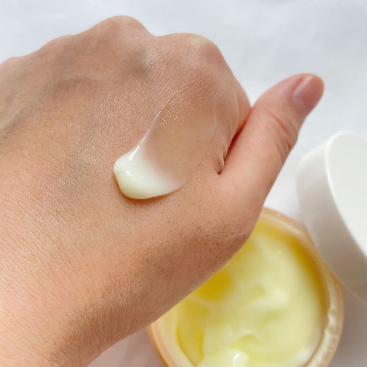 グロービタグットナイトクリーム/AROMATICA/フェイスクリームを使ったクチコミ(5枚目)