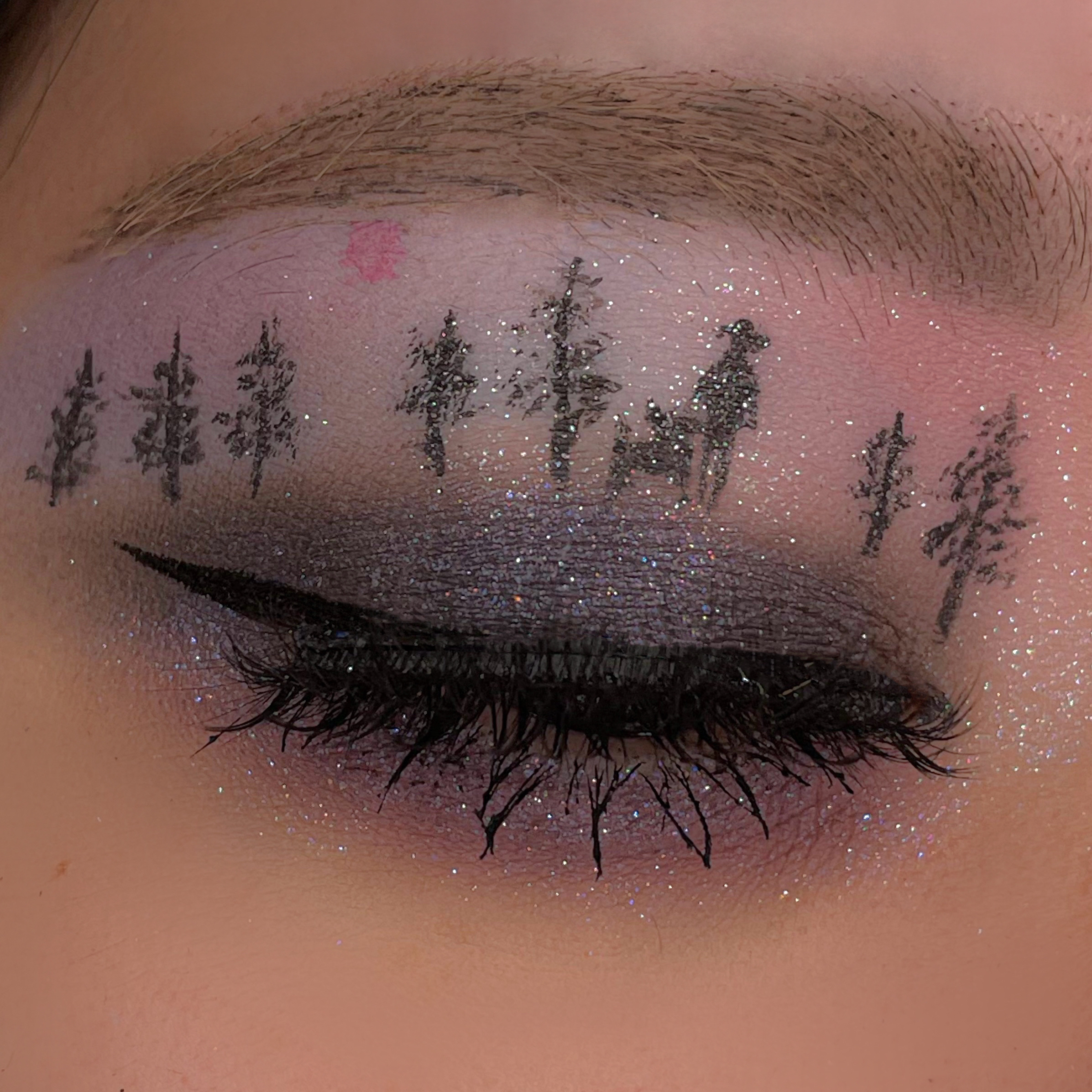 DIAMOND BOMB/FENTY BEAUTY BY RIHANNA/パウダーハイライトを使ったクチコミ（3枚目）