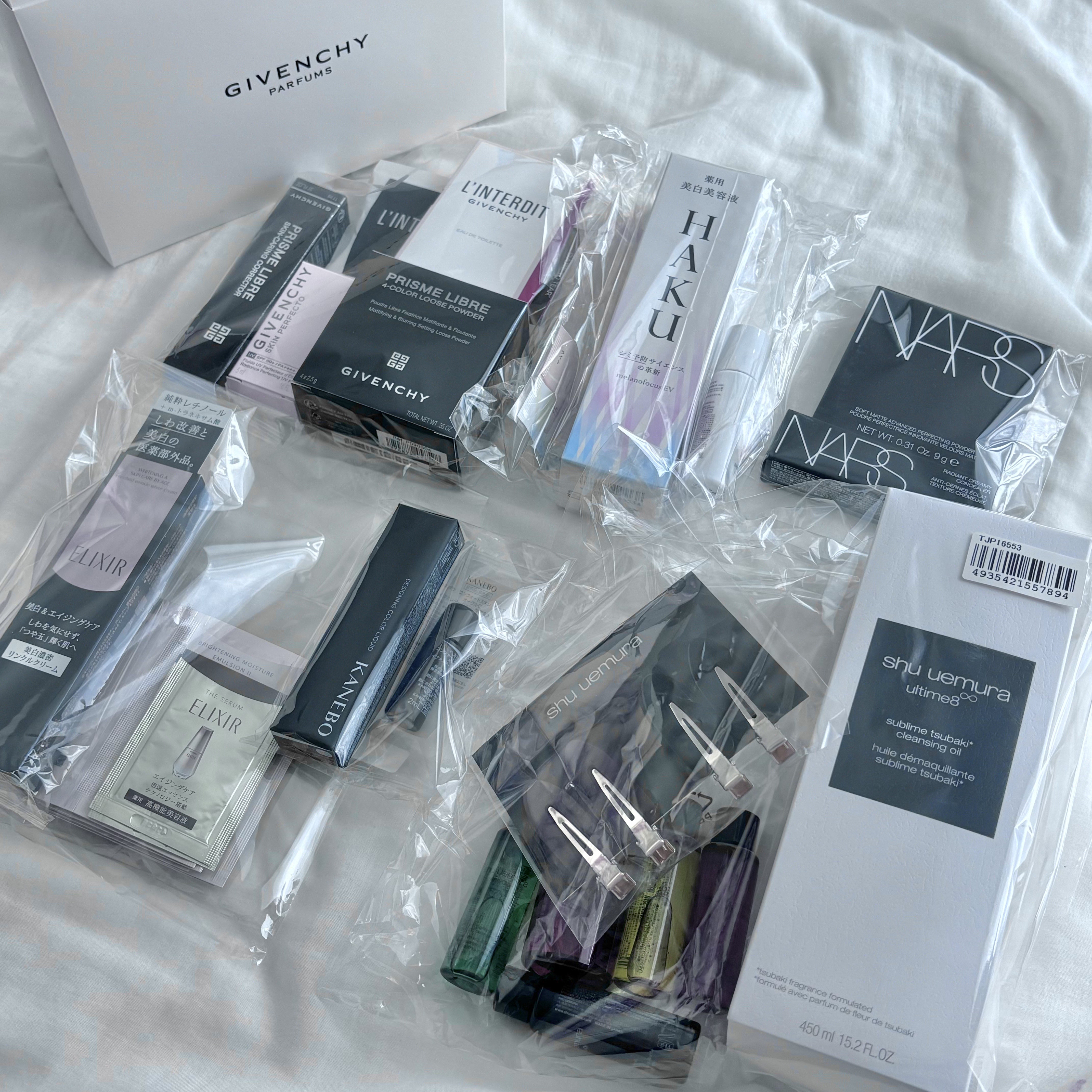 ソフトマット　アドバンスト　パーフェクティングパウダー/NARS/プレストパウダーを使ったクチコミ（2枚目）