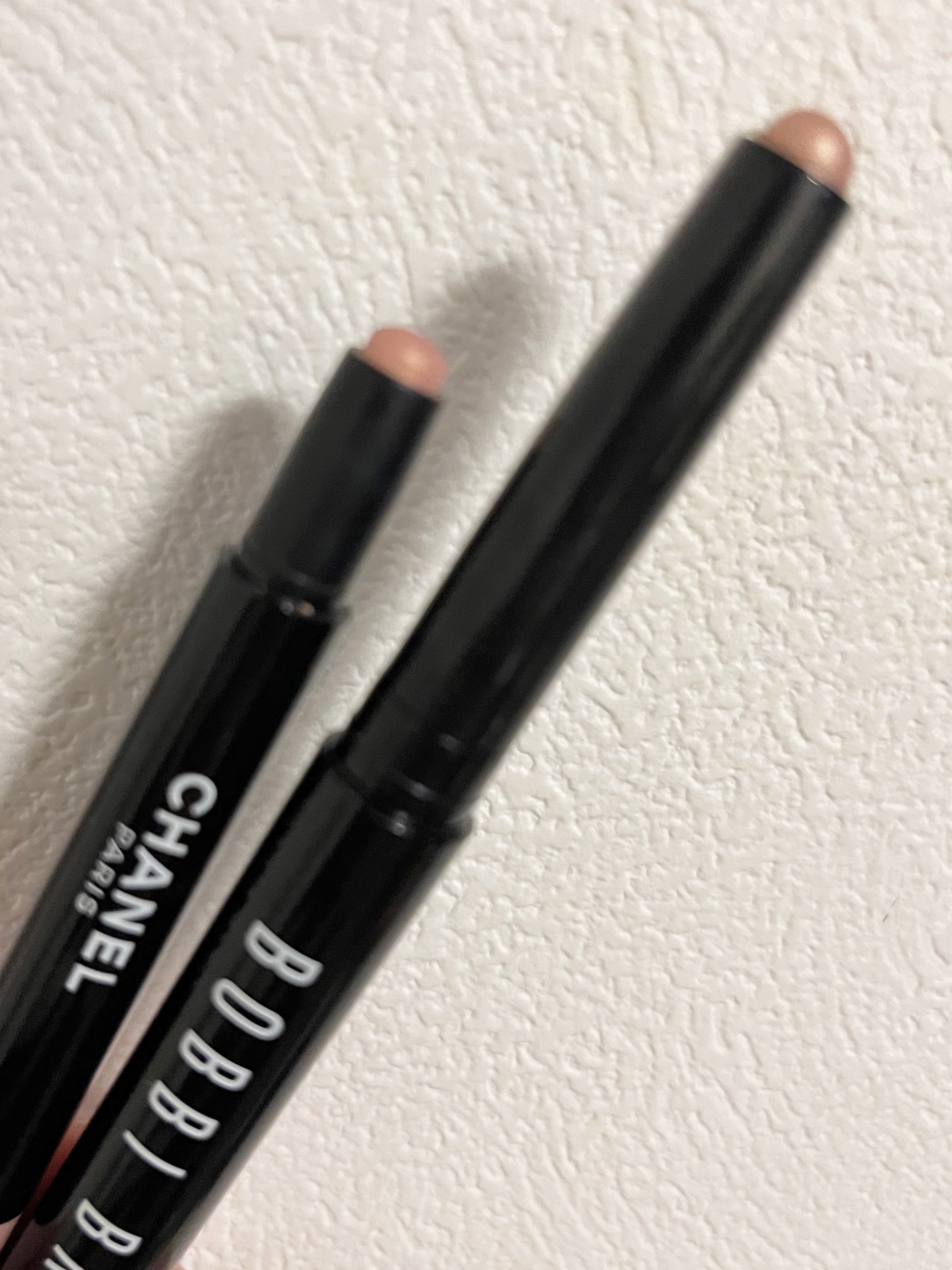 ロングウェア クリーム シャドウ スティック 04 ゴールデンピンク/BOBBI BROWN/スティックアイシャドウを使ったクチコミ（3枚目）