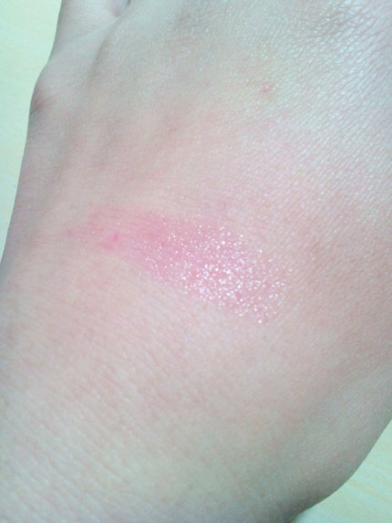 ラスティンググロスリップ/CEZANNE/口紅を使ったクチコミ(3枚目)