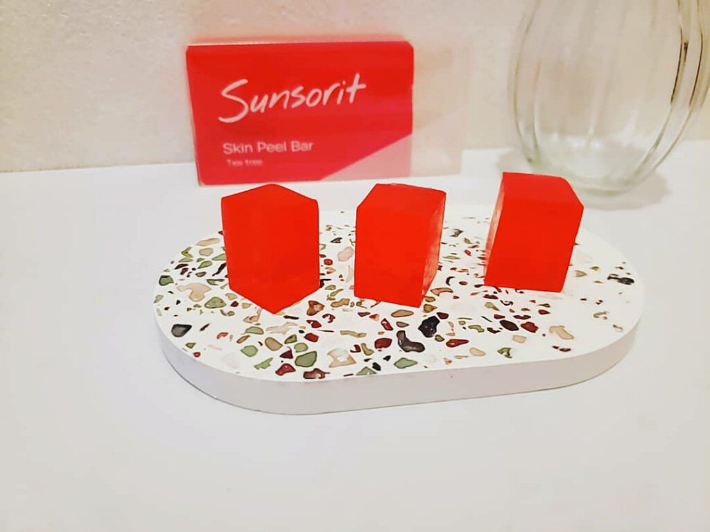 スキンピールバー ティートゥリー/サンソリット/洗顔石鹸を使ったクチコミ（2枚目）