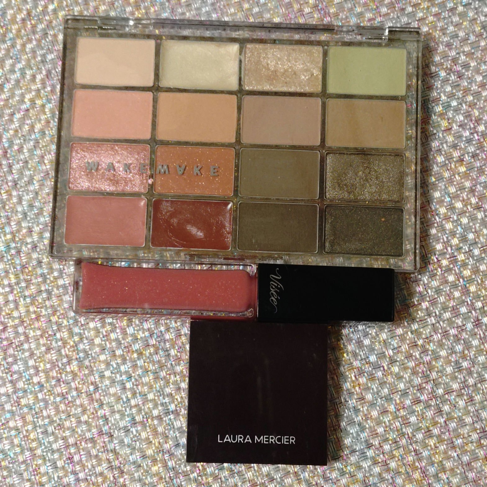 ソフトブラーリングアイパレット/wakemake/アイシャドウパレットを使ったクチコミ（1枚目）