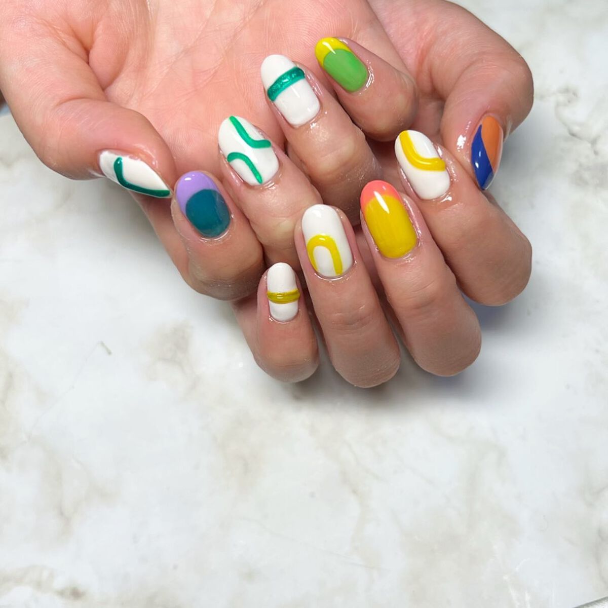 cst on LIPS 「#おもちゃネイル#個性派ネイル#夏色#toy#ネイル好きな人と..」(3枚目)