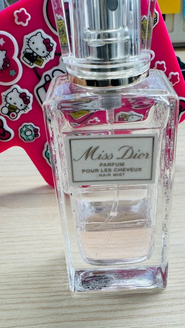 Dior ミス ディオール ヘア ミストのクチコミ「最初に使ってみたのは、プレゼントをもらってディオールでヘアミストというものがあることを知り、そ.....」（2枚目）