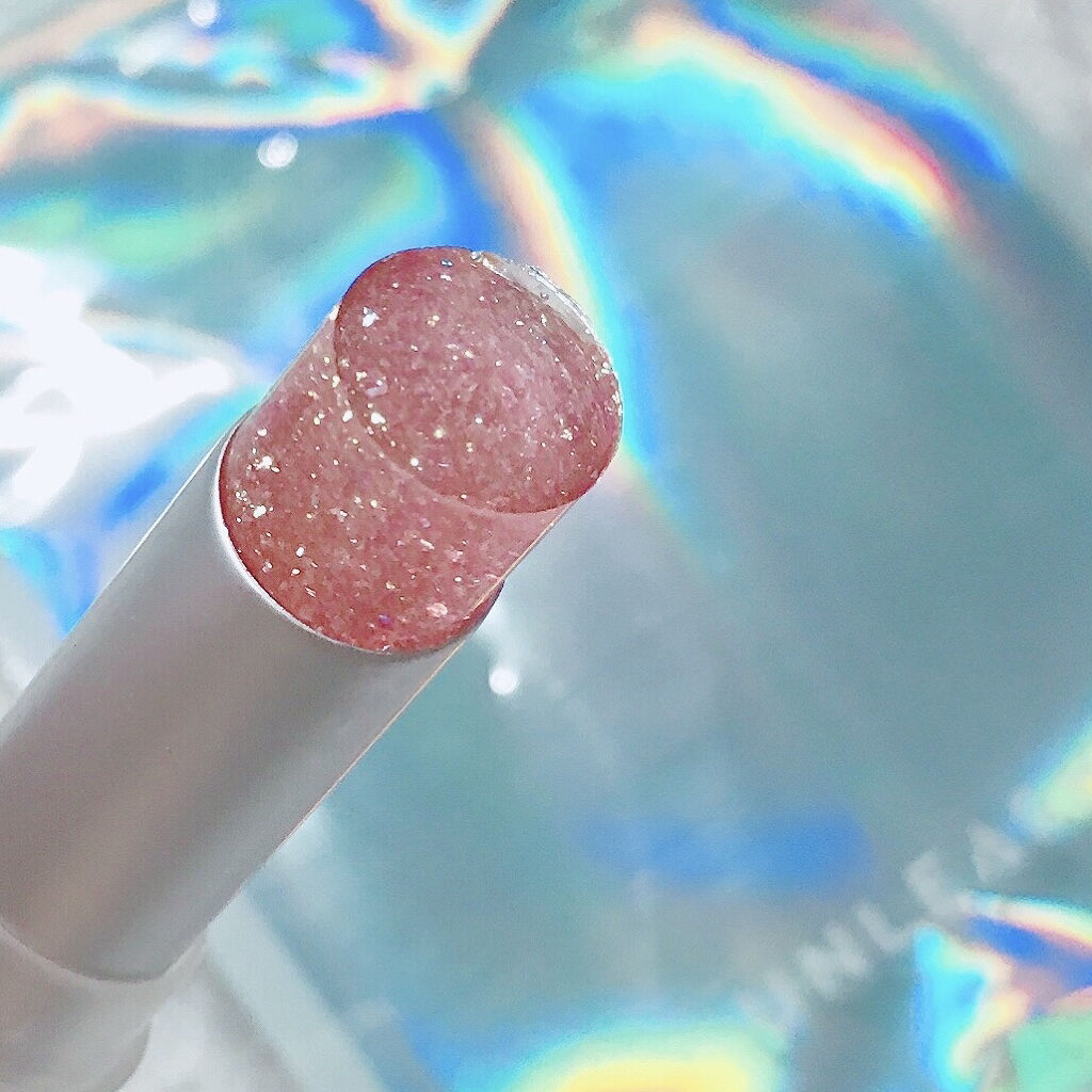 グリッタリーウェブリップバーム/unleashia/リップケアを使ったクチコミ（3枚目）