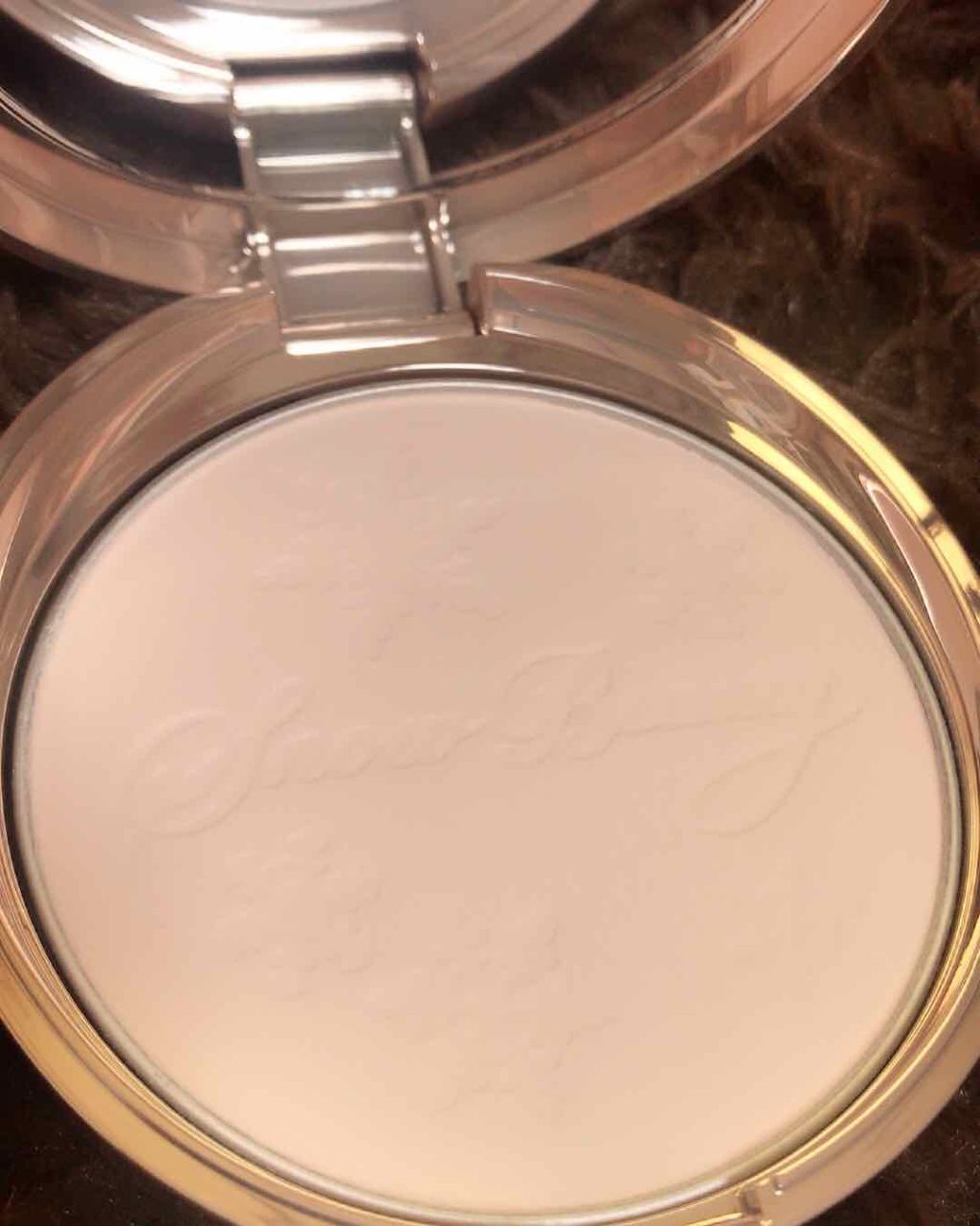 スノービューティー ホワイトニング フェースパウダー 2017/スノービューティー/プレストパウダーを使ったクチコミ（3枚目）