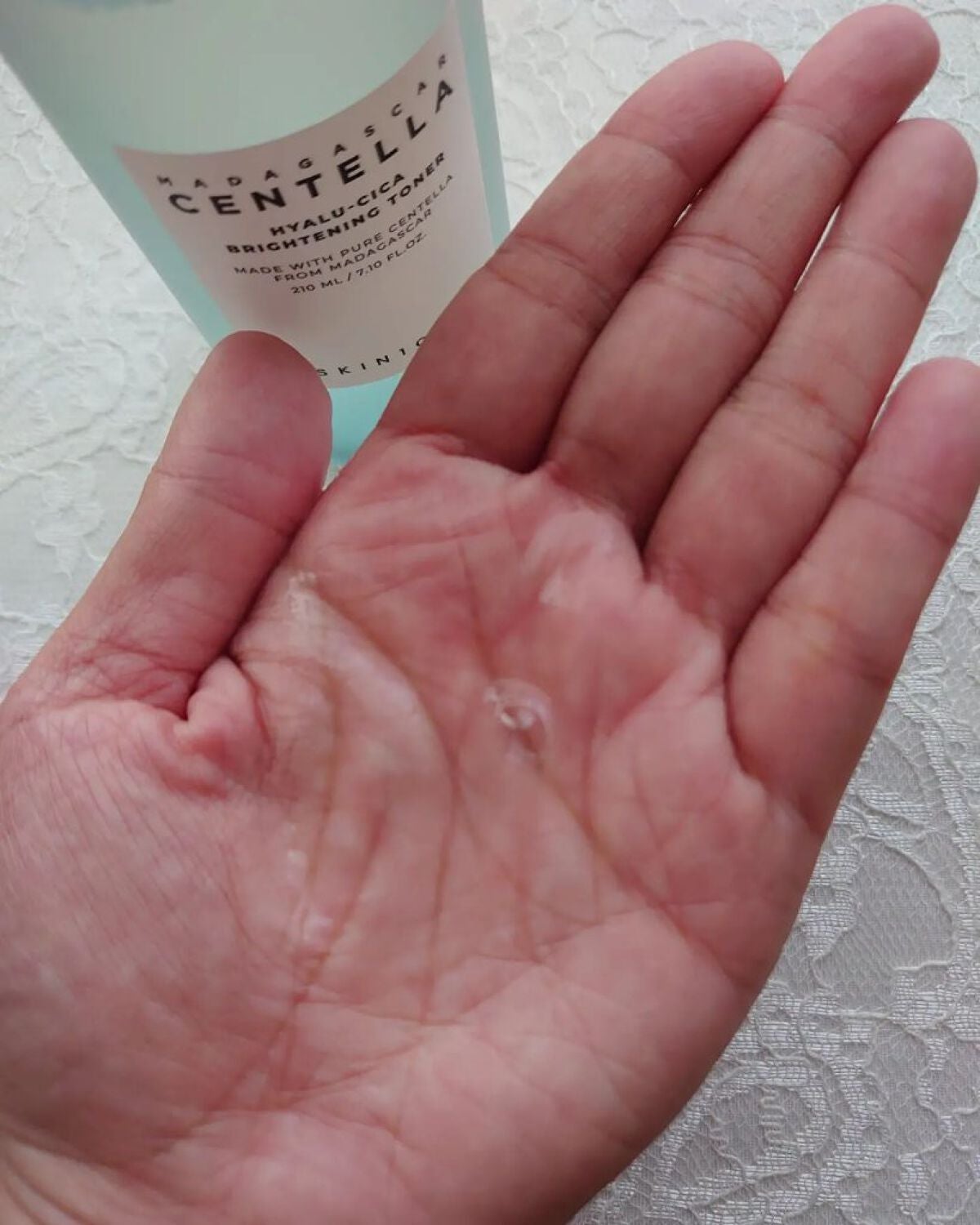 ヒアルーシカ ブライトニングトナー/SKIN1004/化粧水を使ったクチコミ(3枚目)