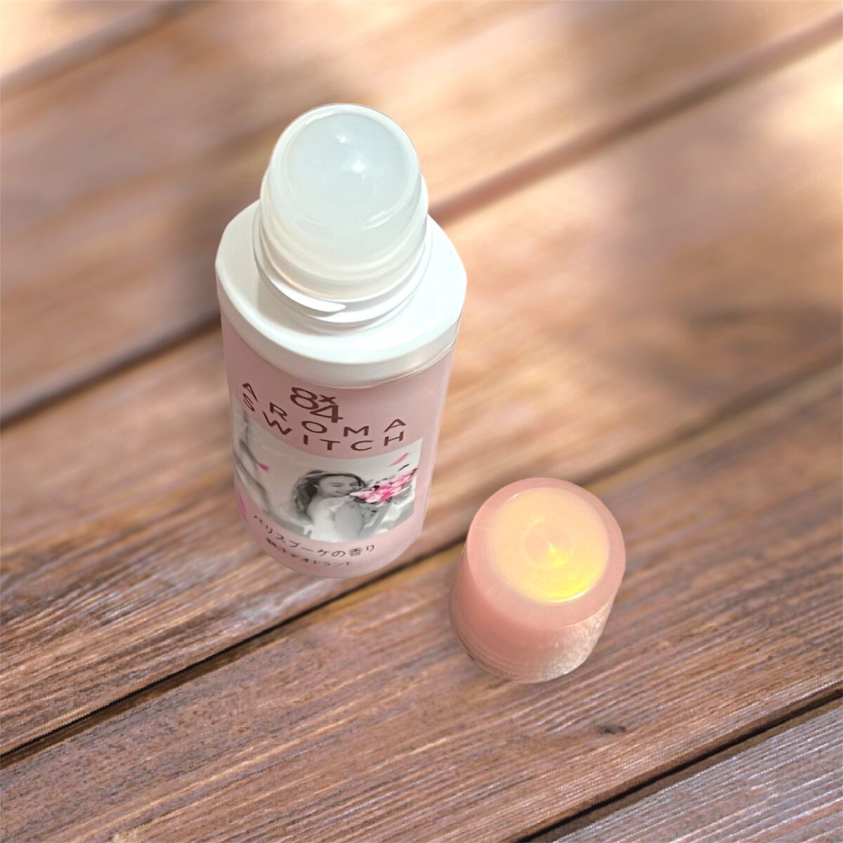 8x4 アロマスイッチ ロールオン パリスブーケの香り/８ｘ４/デオドラント・制汗剤を使ったクチコミ（3枚目）