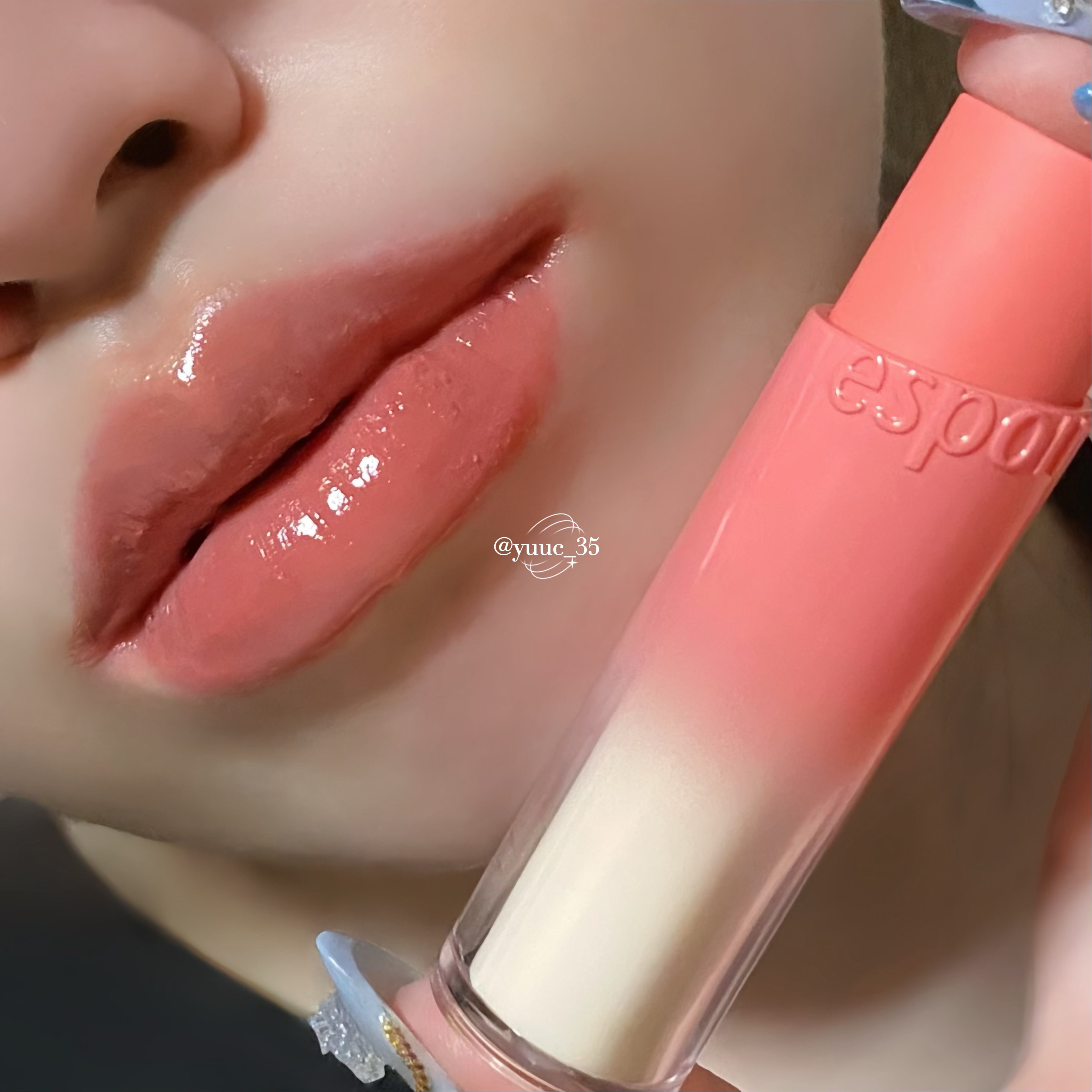 ノーウェアリップスティック バーミンググロー/espoir/口紅を使ったクチコミ（3枚目）