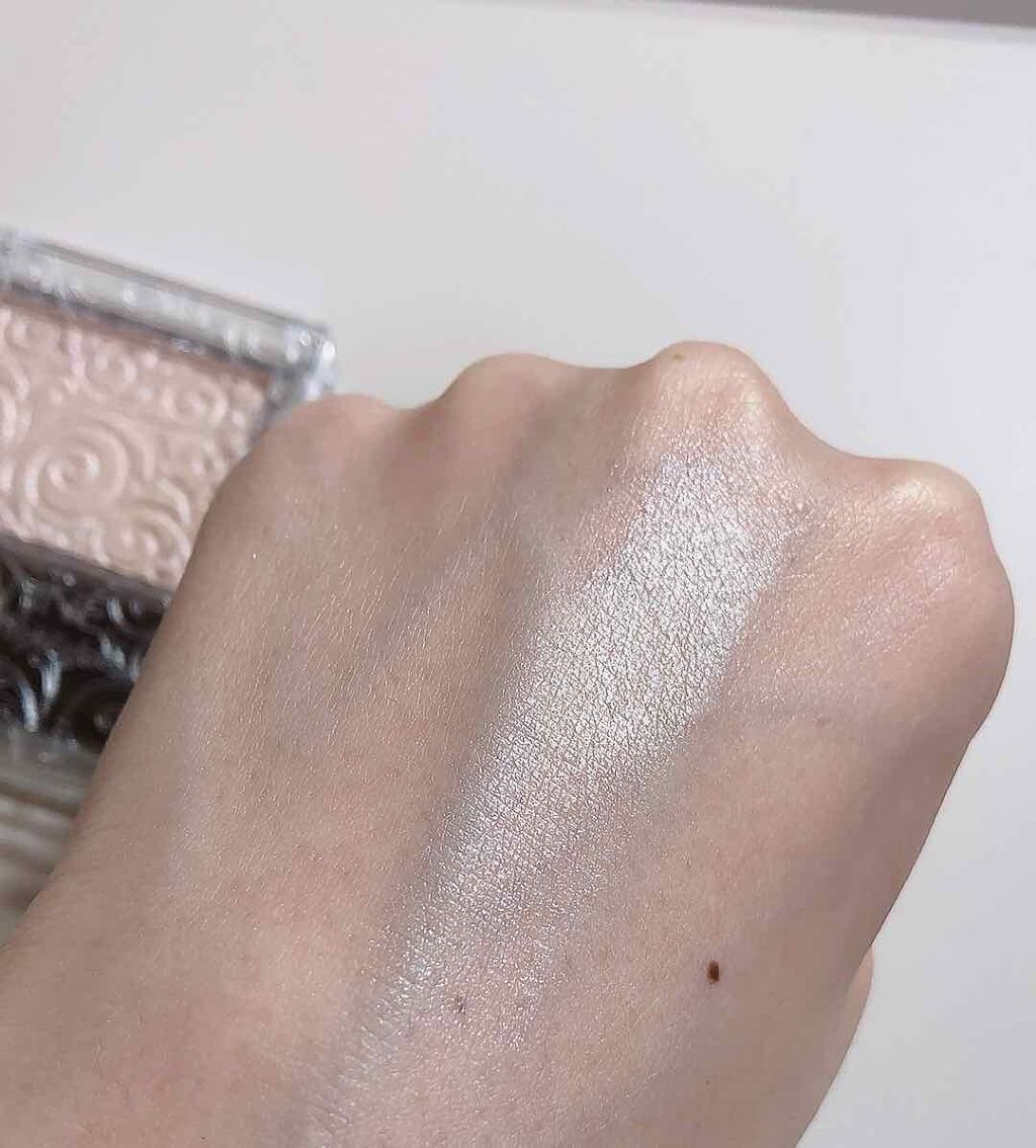 パールグロウハイライト/CEZANNE/パウダーハイライトを使ったクチコミ(4枚目)