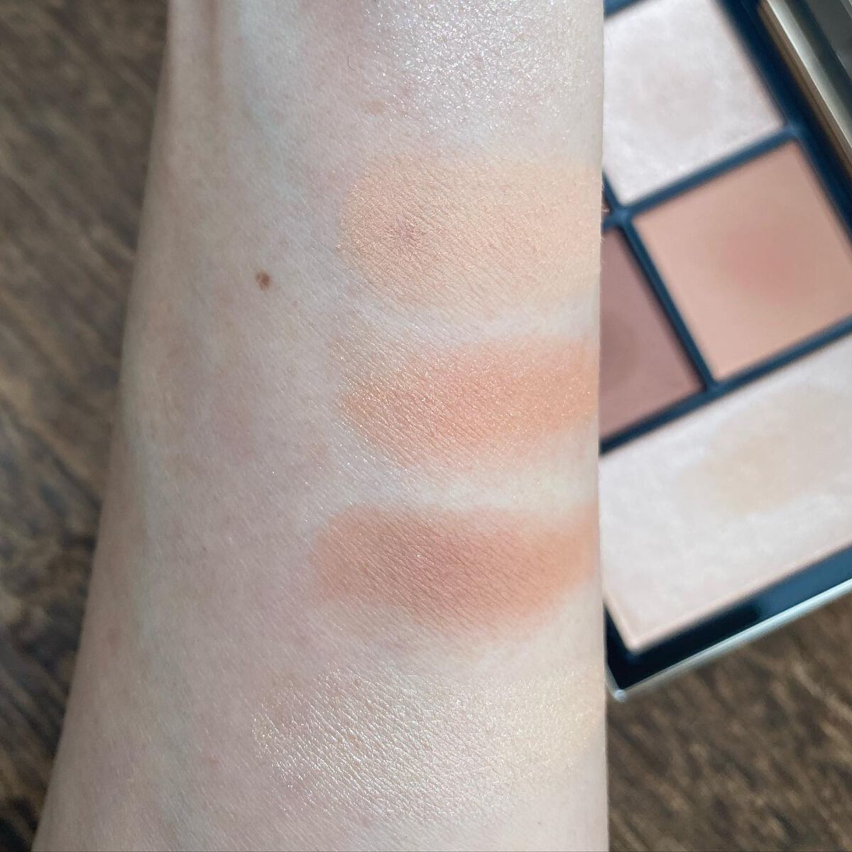 フェイス スタイリスト EX03/SNIDEL BEAUTY/アイシャドウパレットを使ったクチコミ（3枚目）