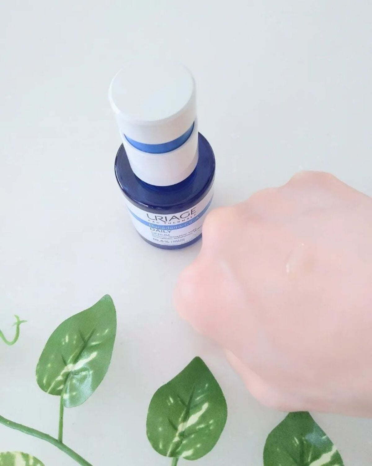 マハロ on LIPS 「ユリアージュ シカデイリー セラムジェルクリームゆら..」(4枚目)