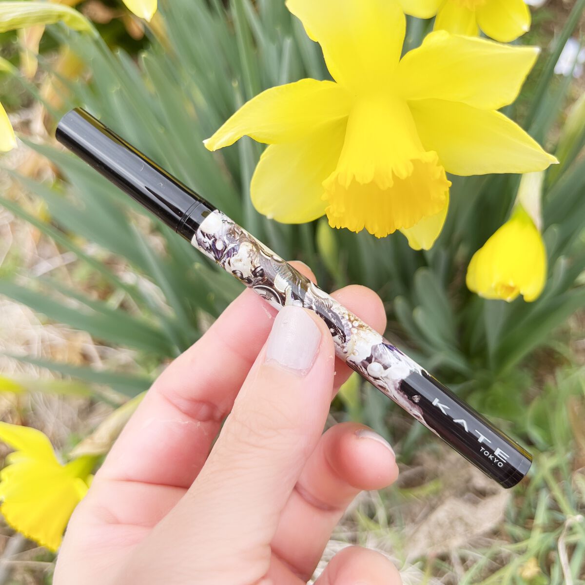 シアーペインティングライナー/KATE/リキッドアイライナーを使ったクチコミ(1枚目)