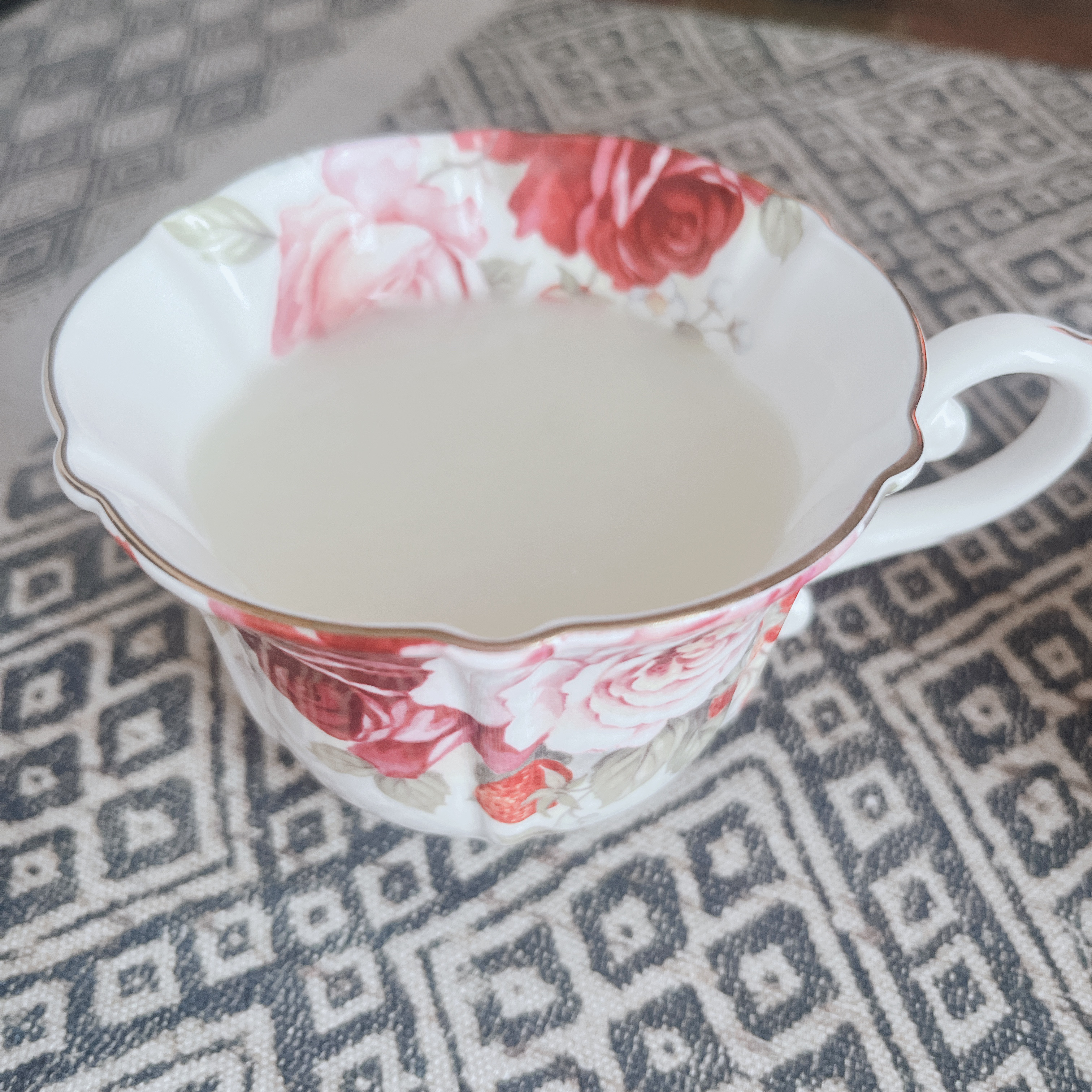 米糀甘酒と伝承ハーブの新・発酵飲料　はだ恵り〜楽〜/neo natural/ドリンクを使ったクチコミ（3枚目）