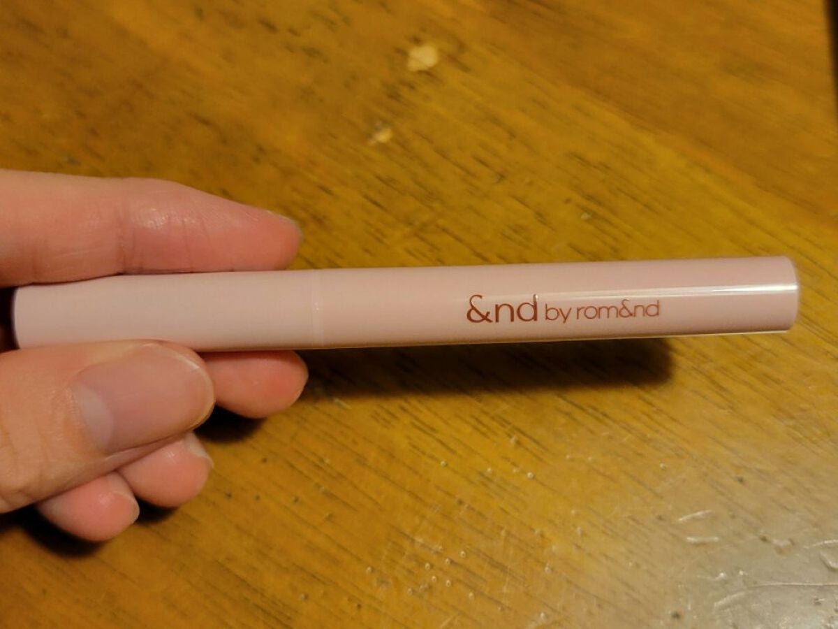 メロウドローアイライナー/&nd by rom&nd/リキッドアイライナーを使ったクチコミ(1枚目)