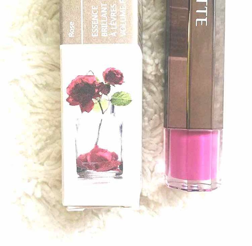 ペタルアフェアリップカラーエッセンスボリュームフィット/LABIOTTE/リップグロスを使ったクチコミ（1枚目）