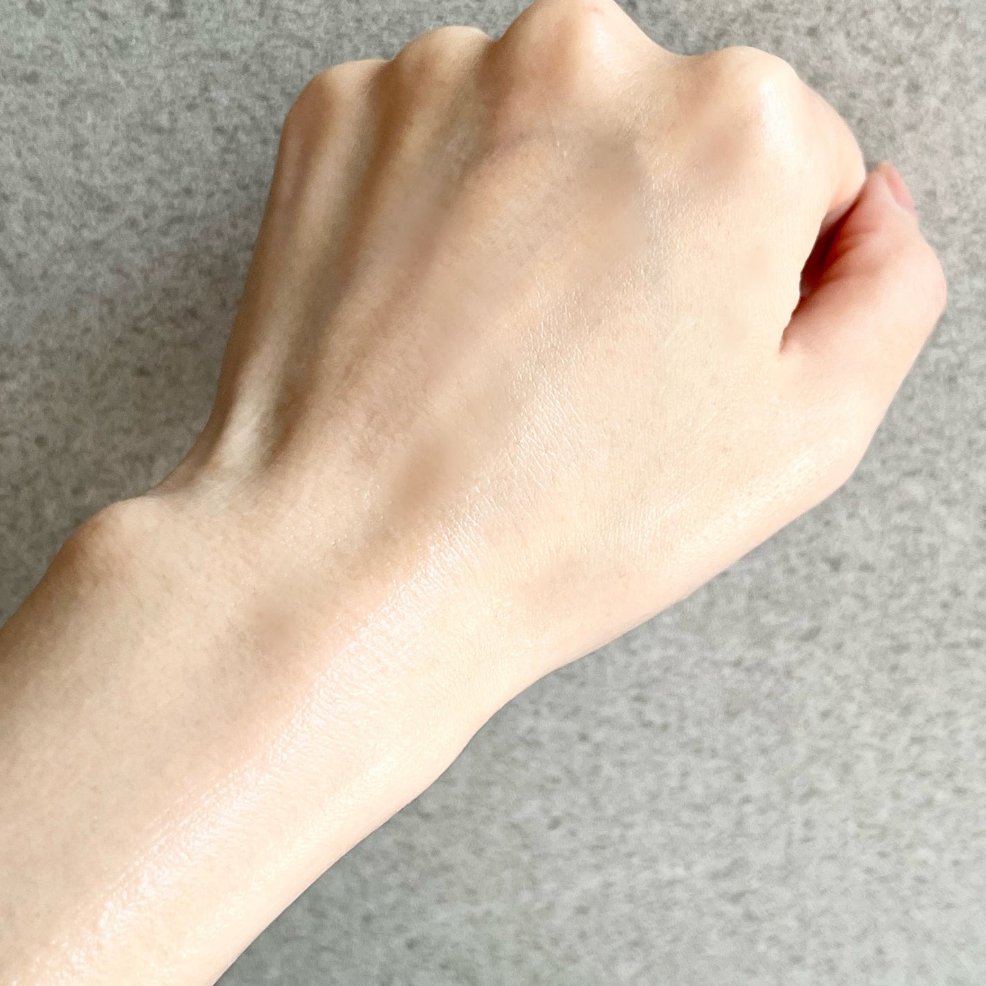 バイブラント ラディアンス アロマミルク/ジョンソンボディケア/ボディミルクを使ったクチコミ(3枚目)