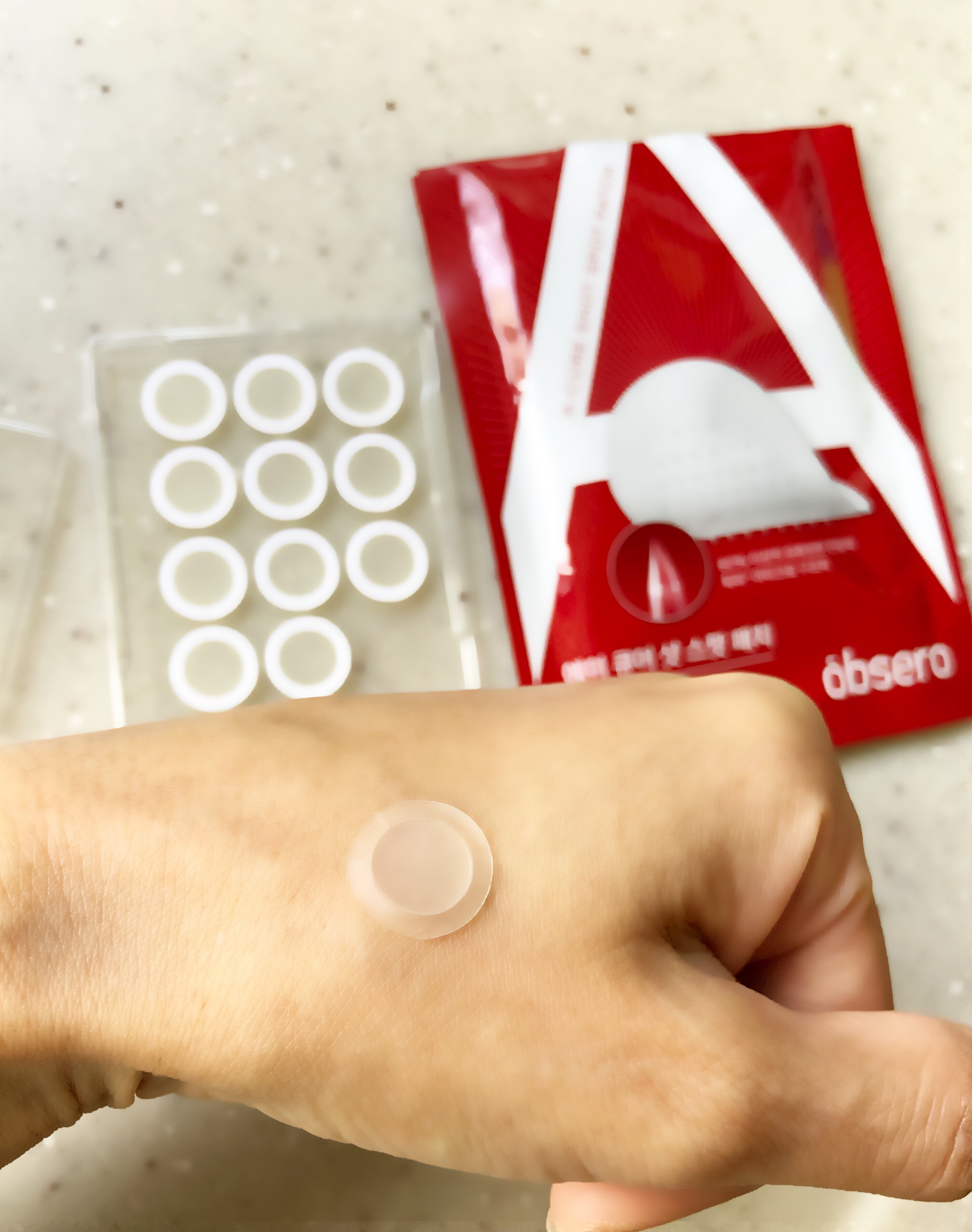 エーキュアショットスポットパッチ/obsero/にきびパッチを使ったクチコミ（3枚目）