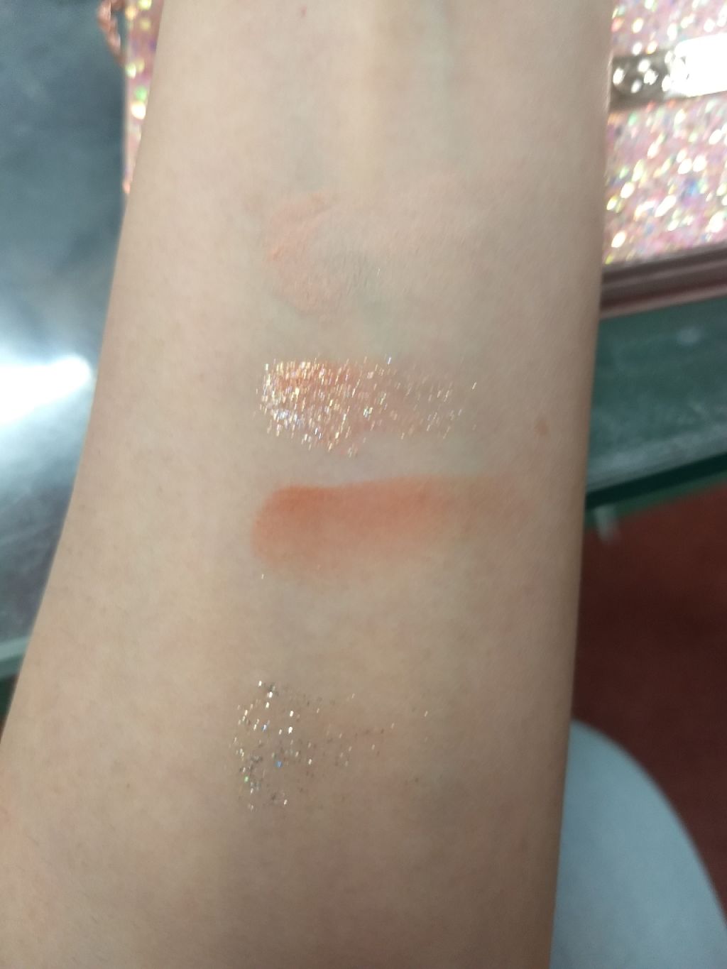 シンデレラのクリスタルアイシャドウパレット/HOJO/アイシャドウパレットを使ったクチコミ（3枚目）