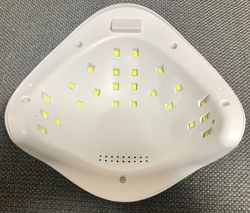 LED + UVネイルライト 48W/La Curie/ネイル用品を使ったクチコミ(8枚目)