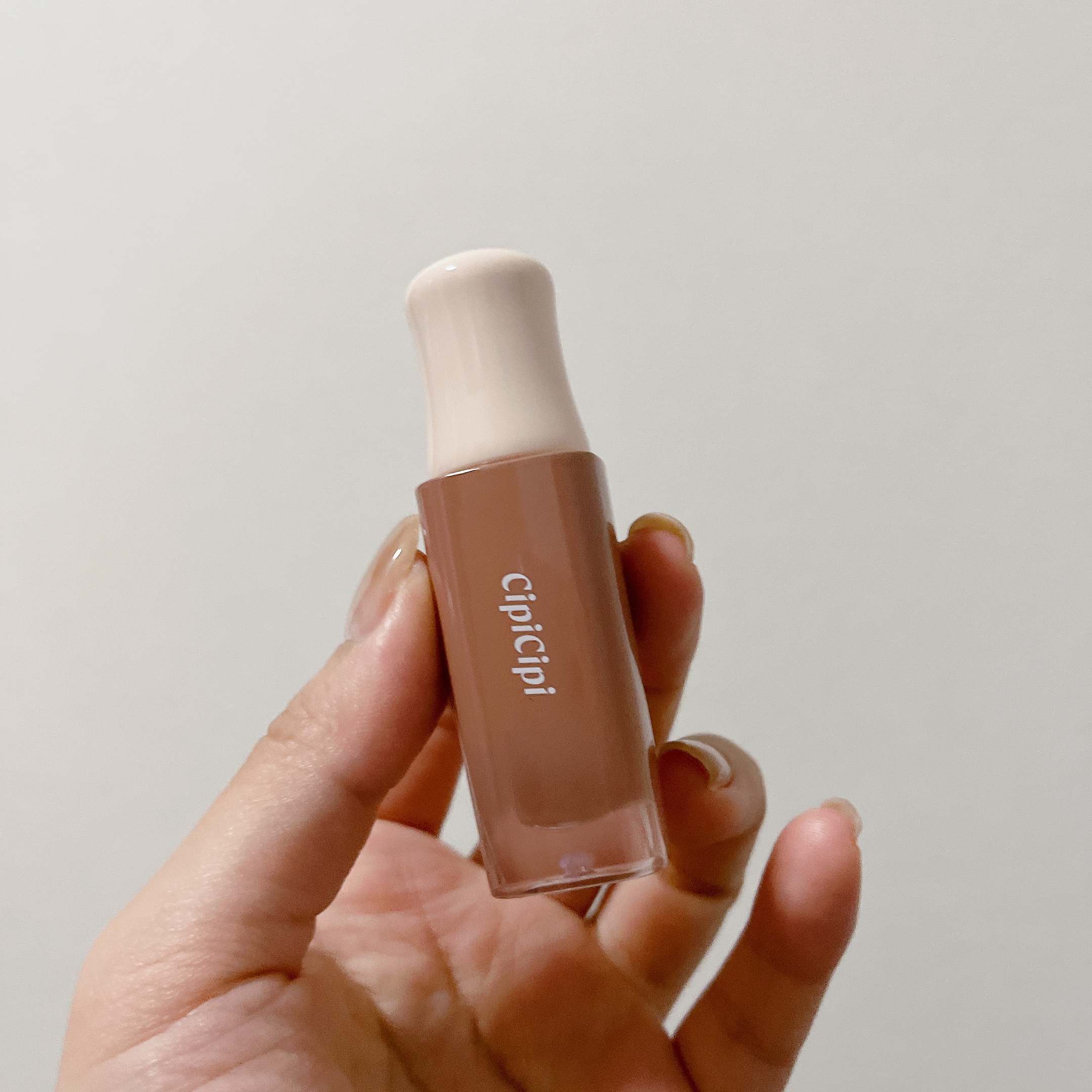 デューイフィルムティント 05 ヌードベージュ/CipiCipi/リップティントを使ったクチコミ（1枚目）