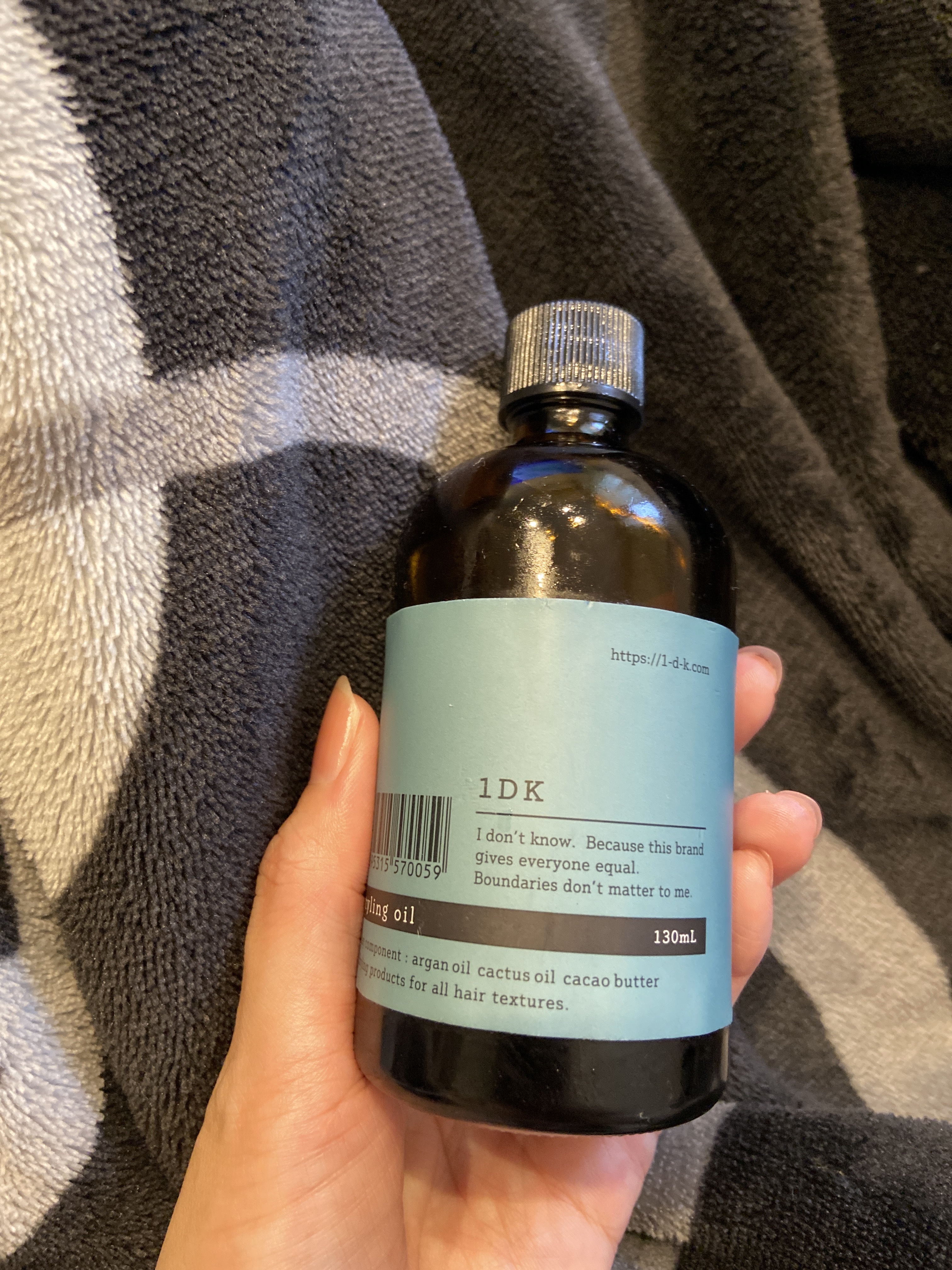 スタイリングオイル/1DK/ヘアオイルを使ったクチコミ（1枚目）