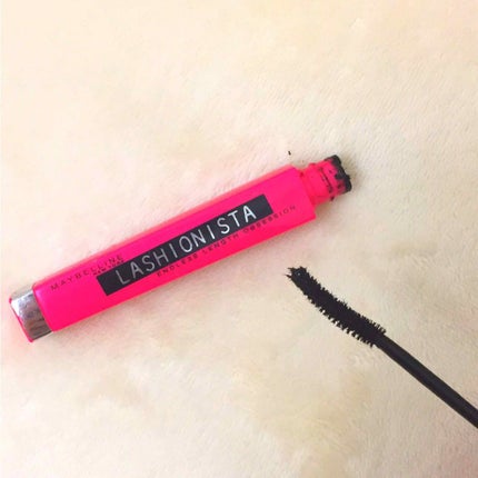 ラッシュニスタ ケアプラス/MAYBELLINE NEW YORK/マスカラを使ったクチコミ(4枚目)