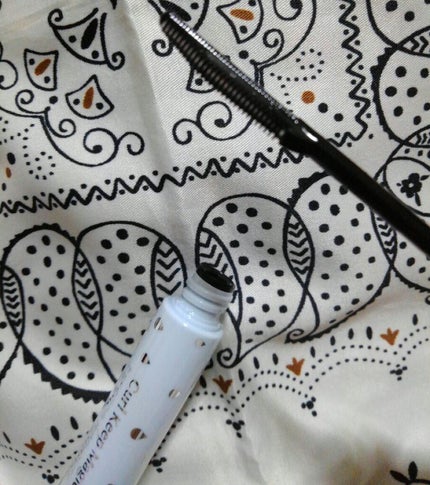 カールキープマジック エッセンスリムーバー/コーセーコスメニエンス/マスカラ下地を使ったクチコミ(3枚目)